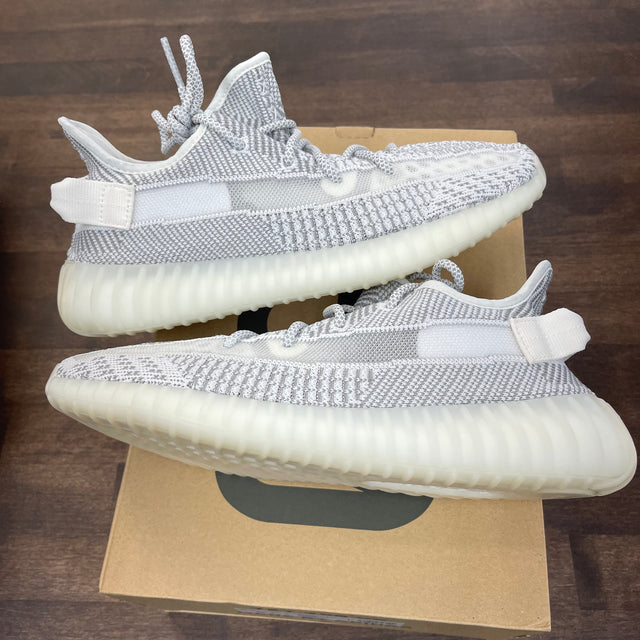 Static Yeezy 350 (USED)