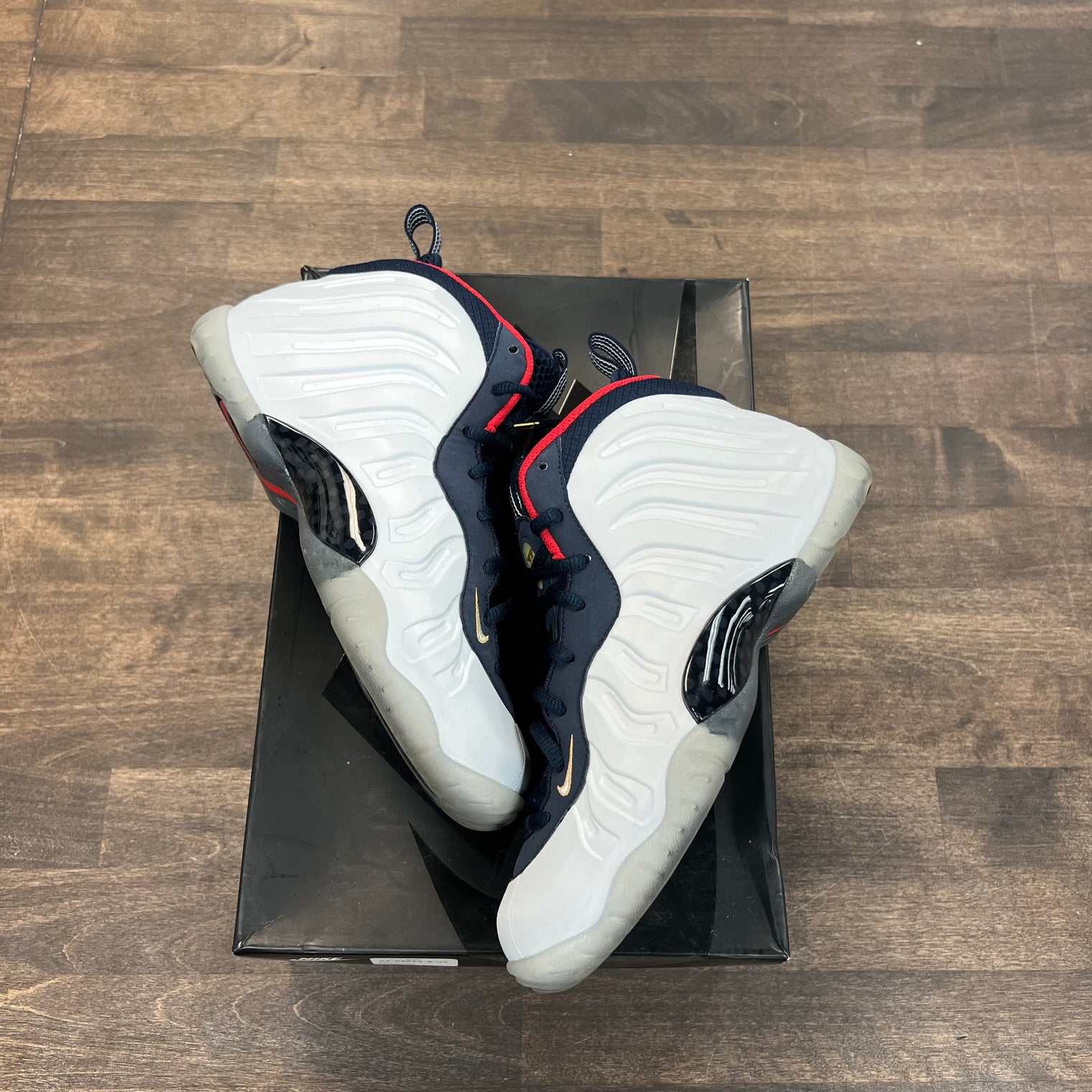 (GS) Olympic Nike Foamposite (USED)