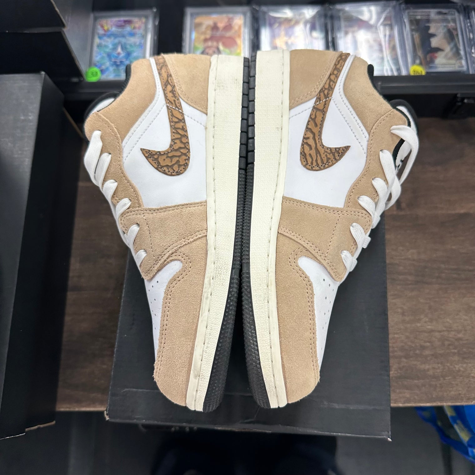 Brown Elephant Jordan 1 Low SE (GS) (USED)