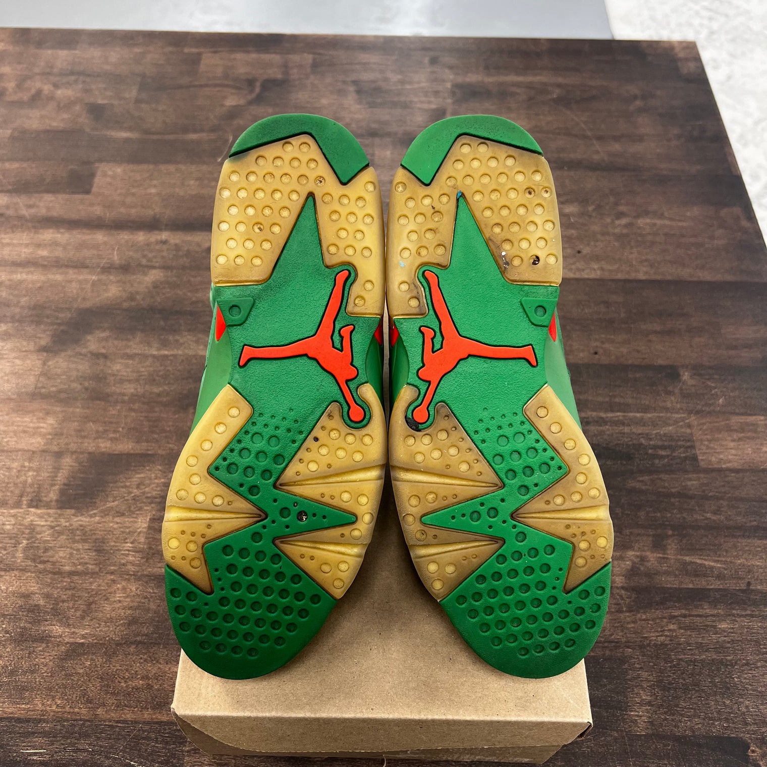 Gatorade Green Jordan 6 (USED,NO BOX)