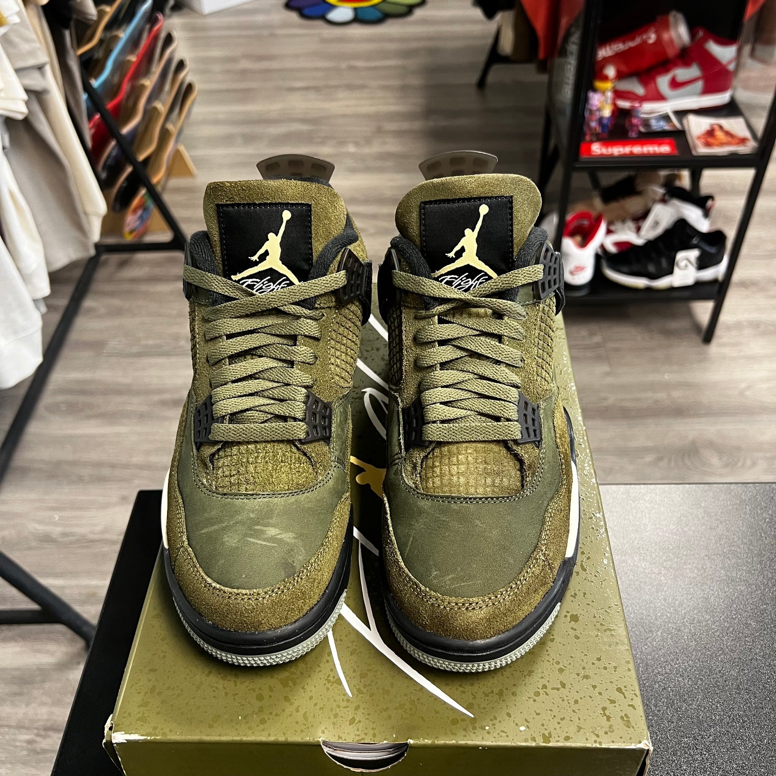 Craft Medium Olive Jordan 4 Retro SE (USED)