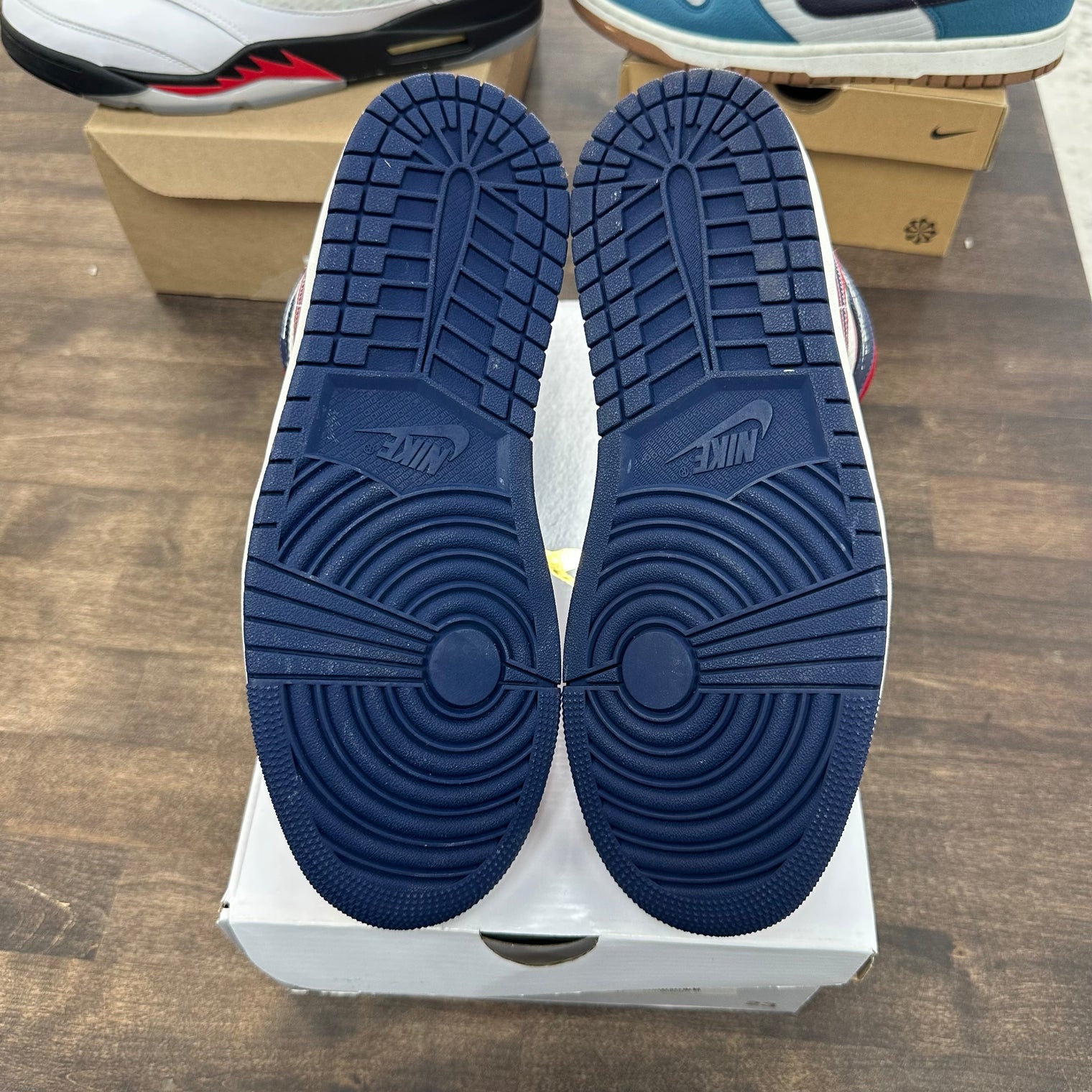 (W) USA Jordan 1 Mid (USED)