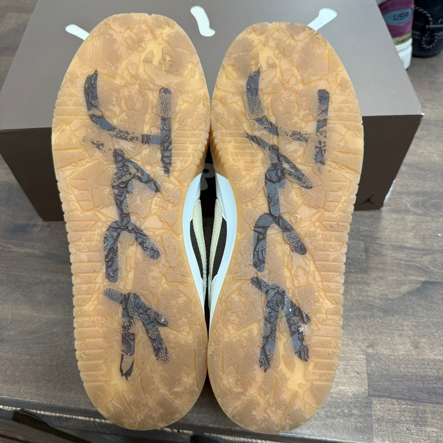 Jumpman Jack Travis Scott Sail (USED)