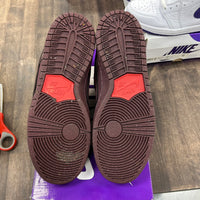 City of Love Burgundy Crush SB Dunk Low (Lightly Worn)