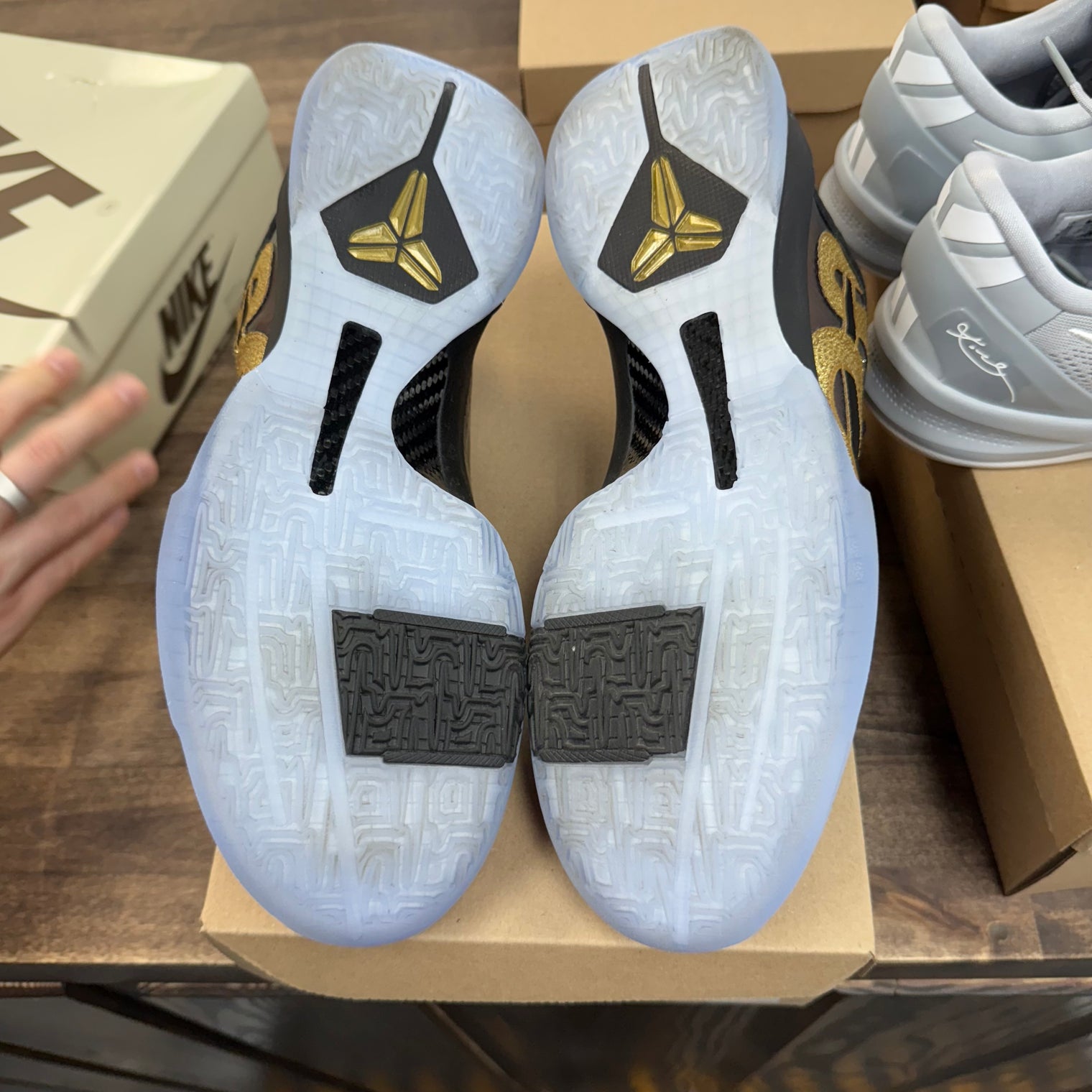 Year of the Mamba Eggplant Kobe 5 Protro (USED, No Box)