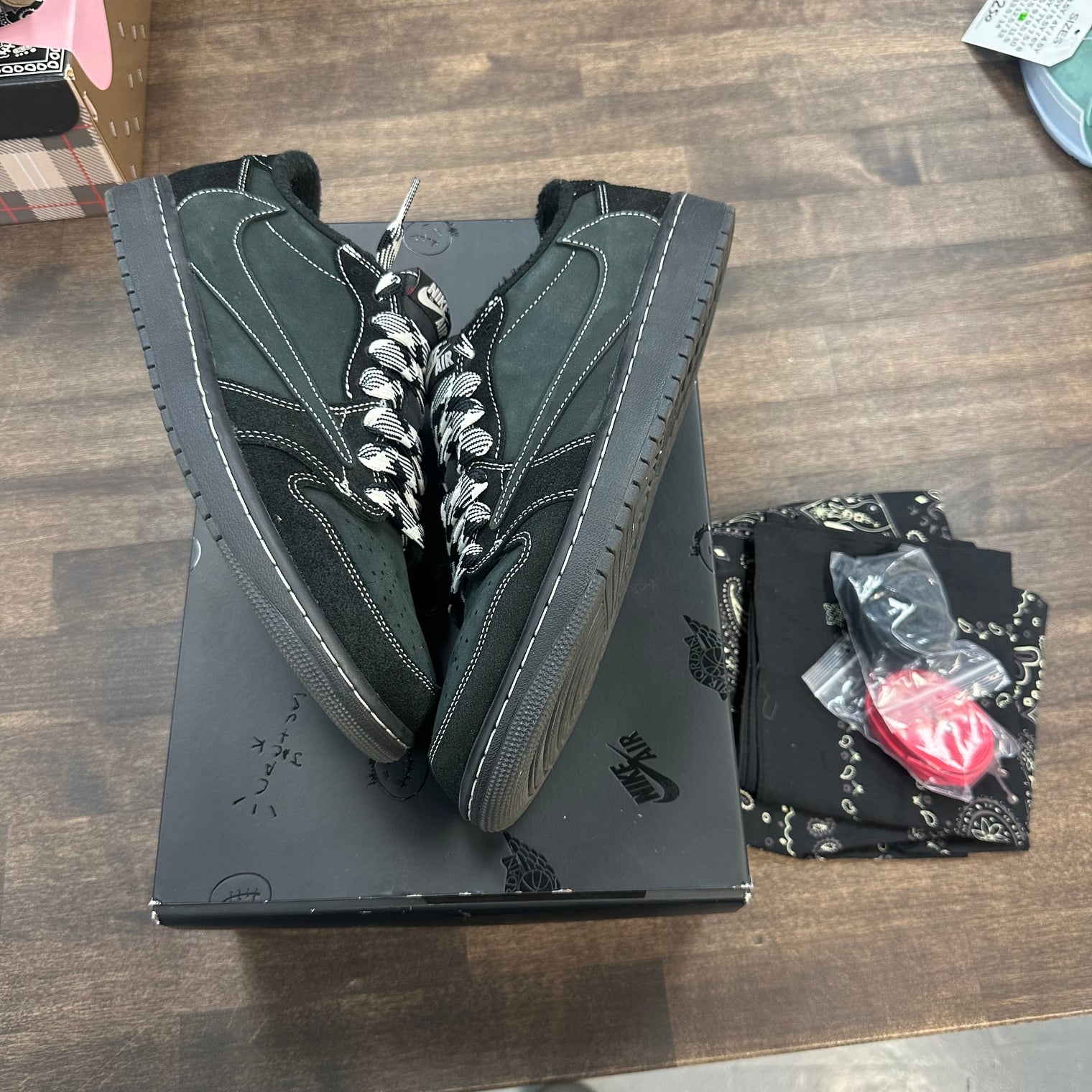 Travis Scott Phantom Jordan 1 Low (USED)
