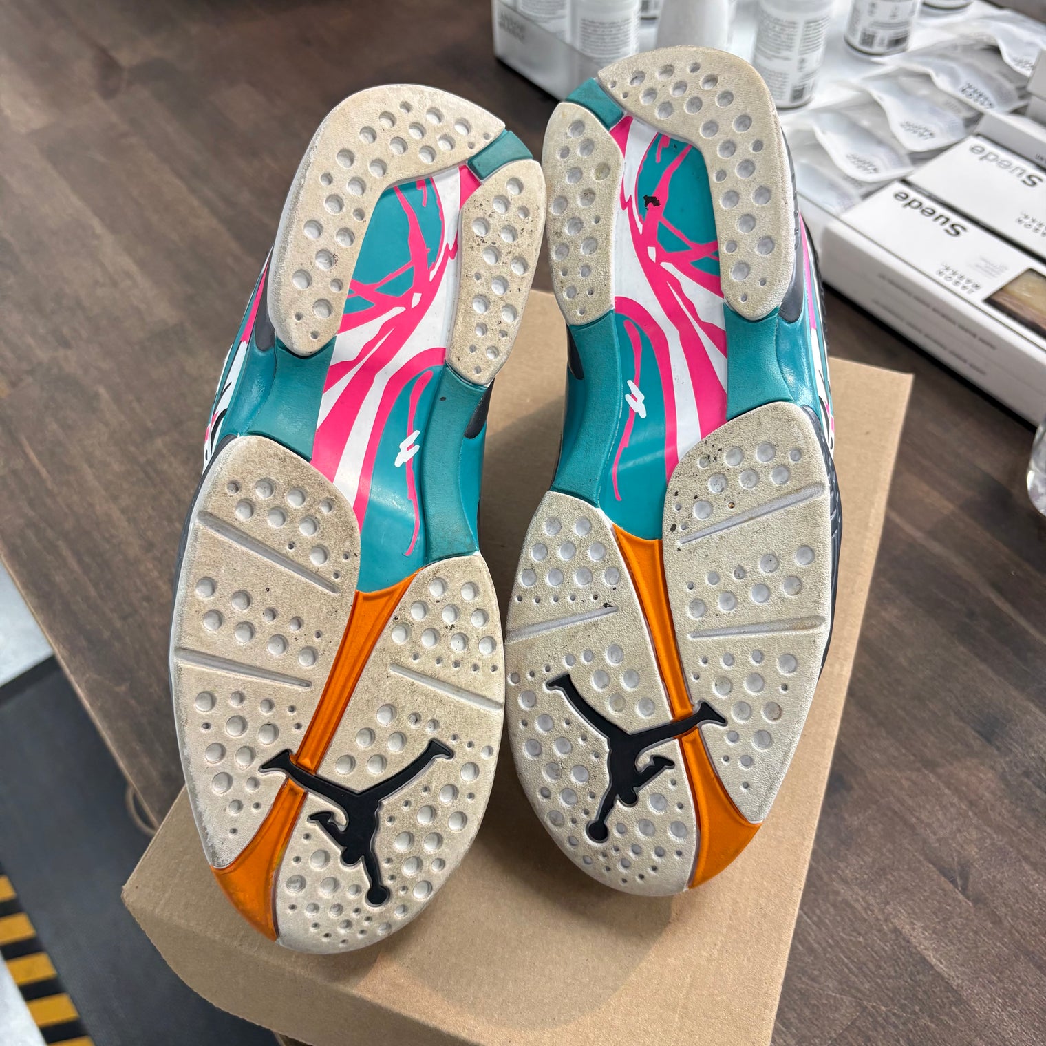 South Beach Jordan 8 Retro (USED,No Box)
