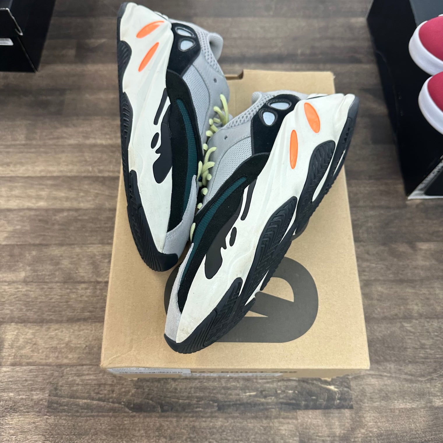Wave Runner Yeezy 700 (Used)