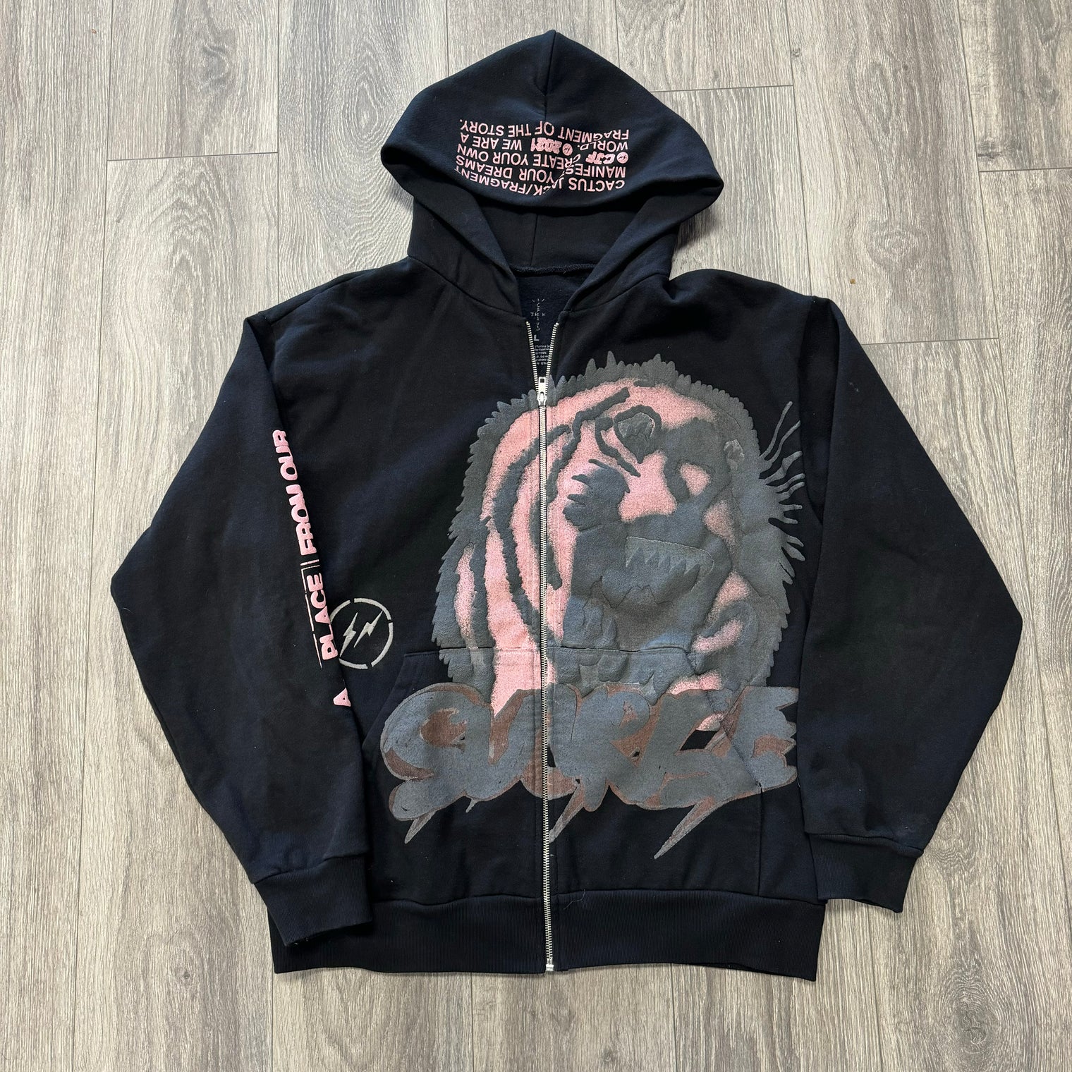 Travis Scott Zip Up Black (USED)