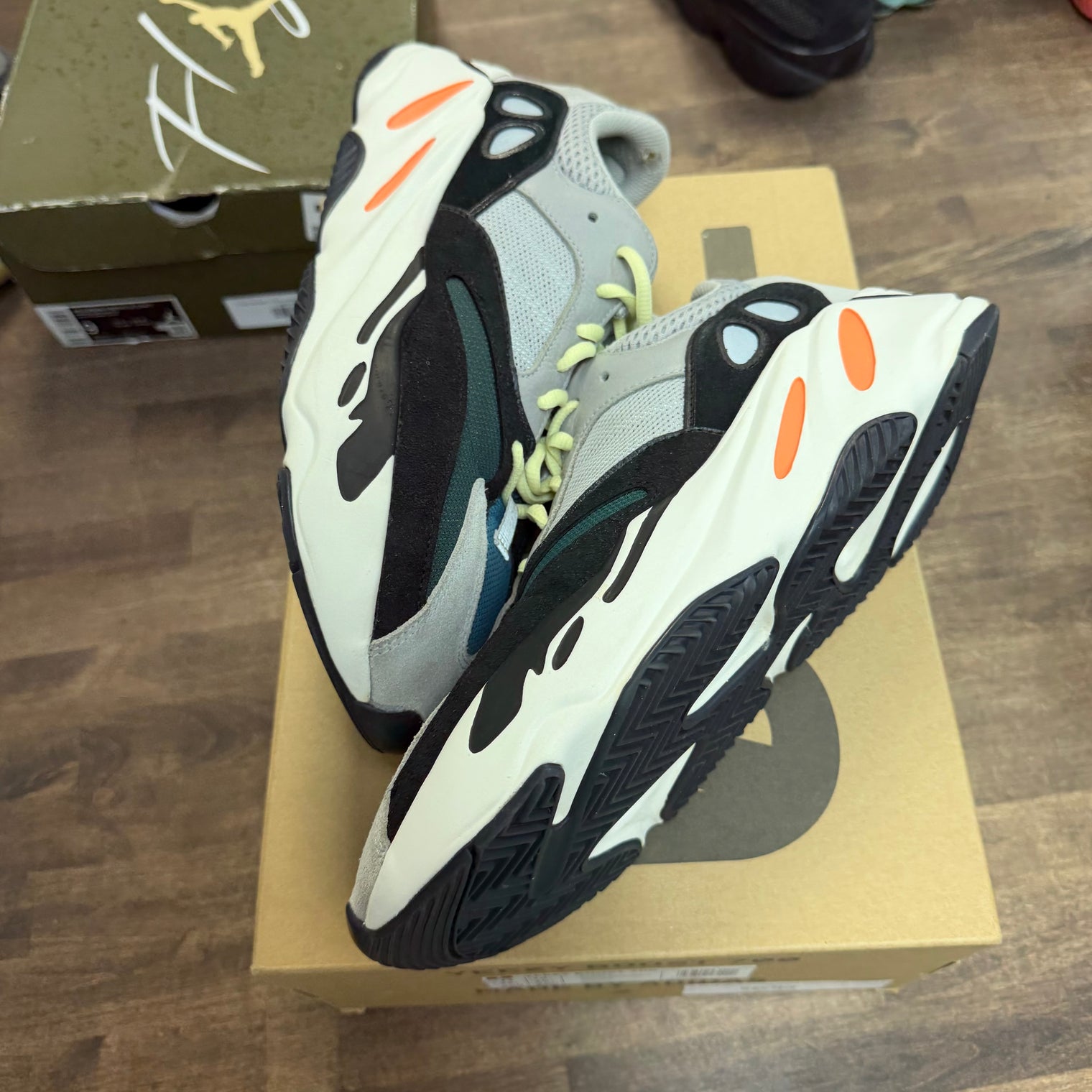 Wave Runner Yeezy Boost 700 (USED)