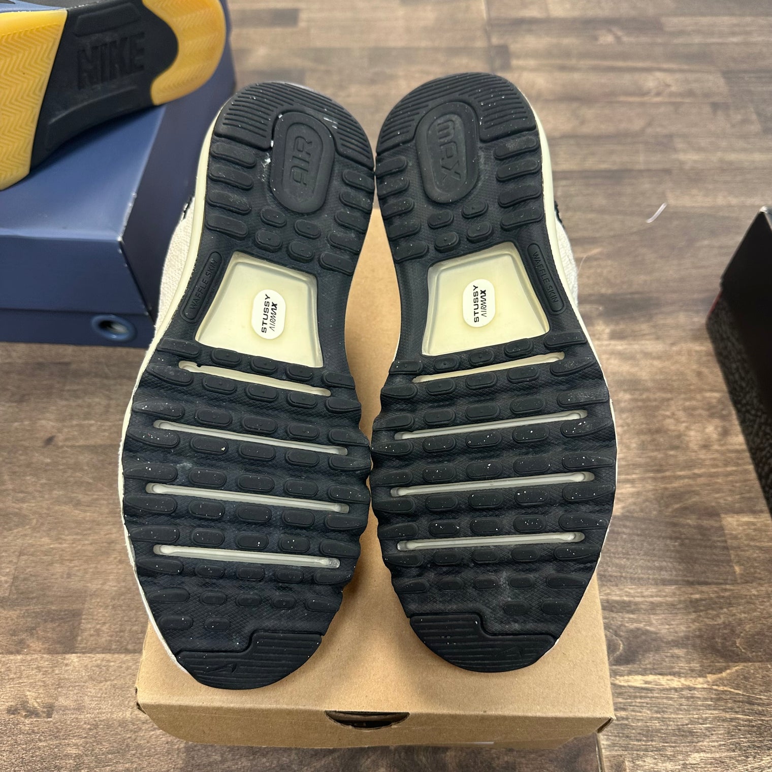 Stussy Fossil Air Max 2013 (USED, Replacement Box)