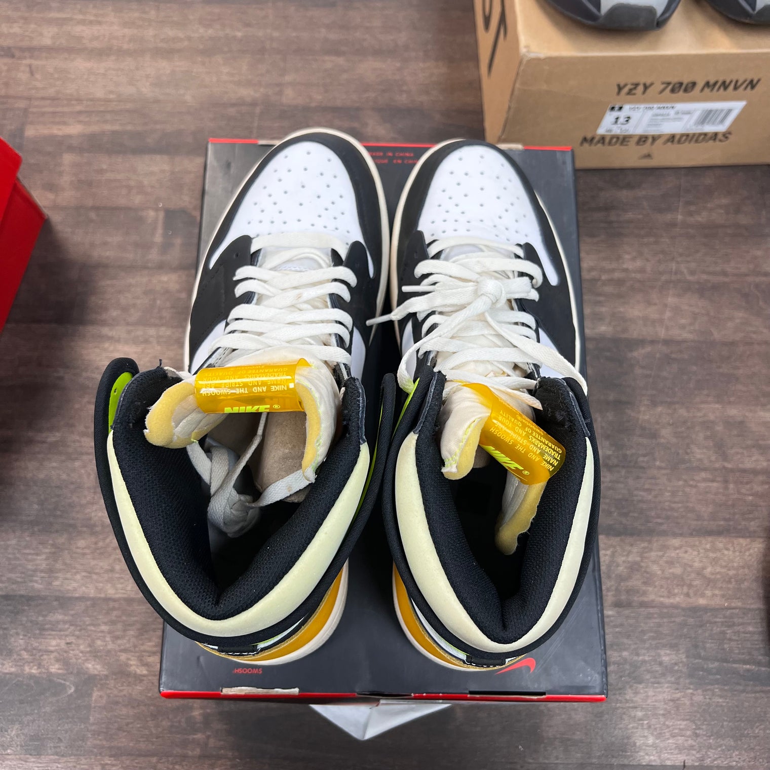 Volt Jordan 1 High (USED, No Box Lid)