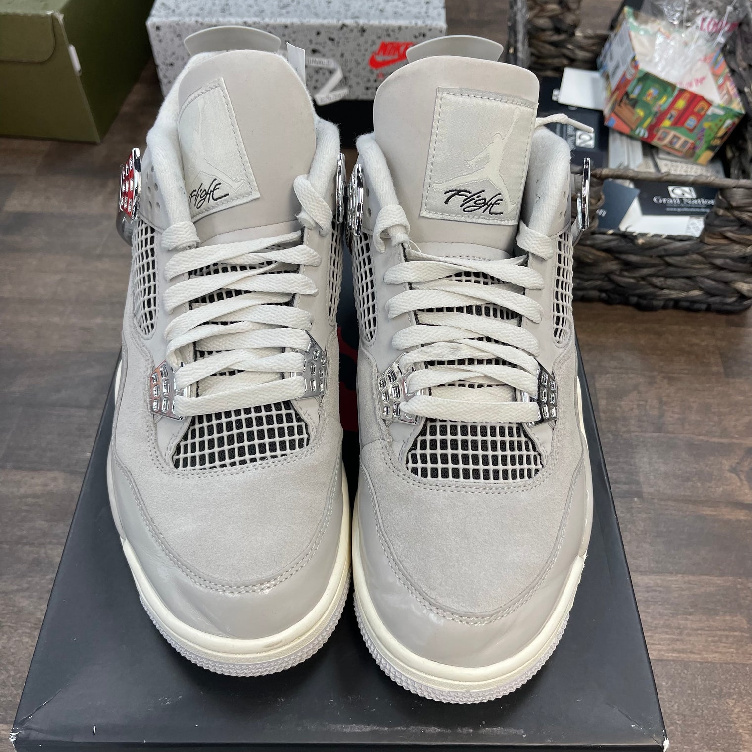 Frozen Moment Jordan 4 (W) (USED)