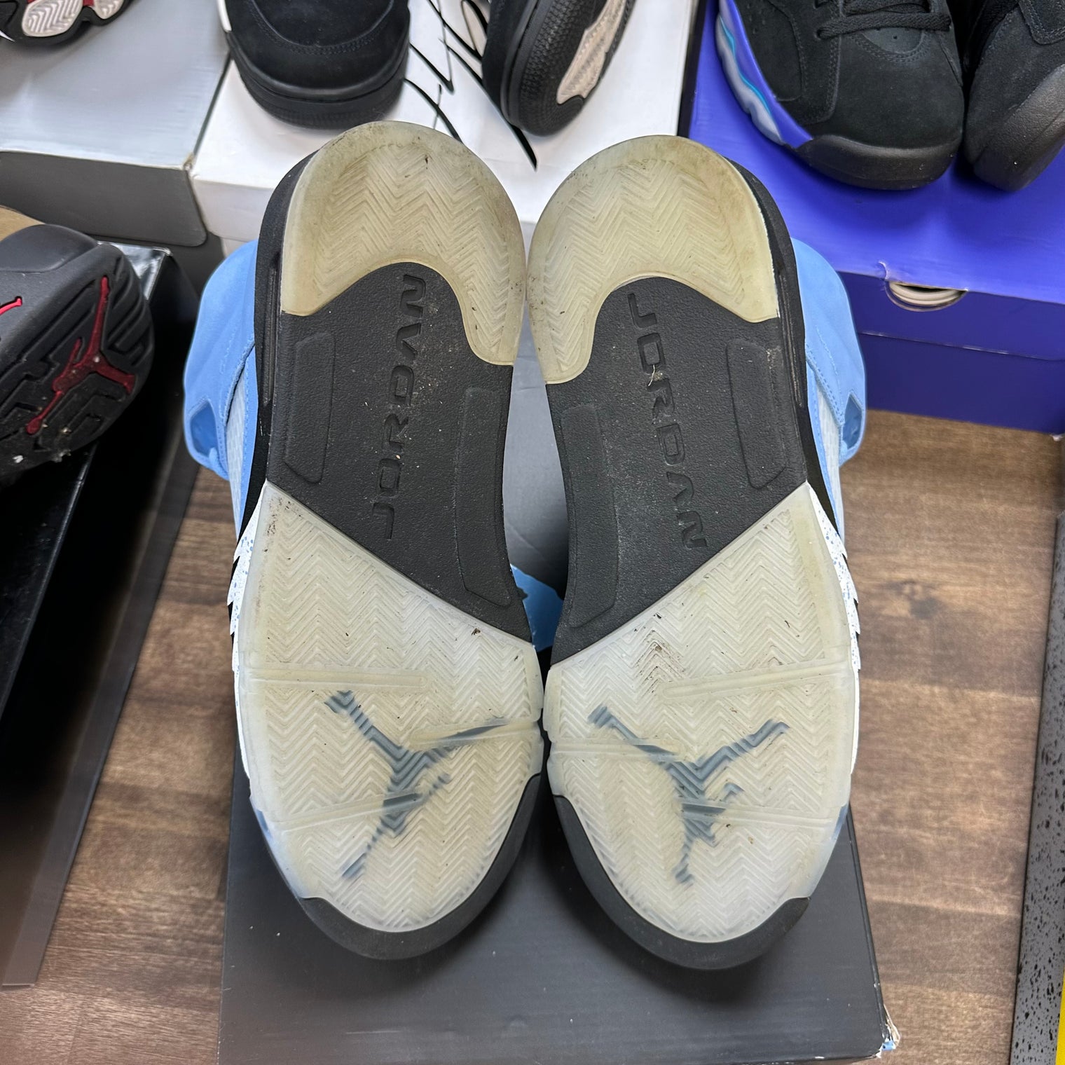 UNC University Blue Jordan 5 Retro (USED)