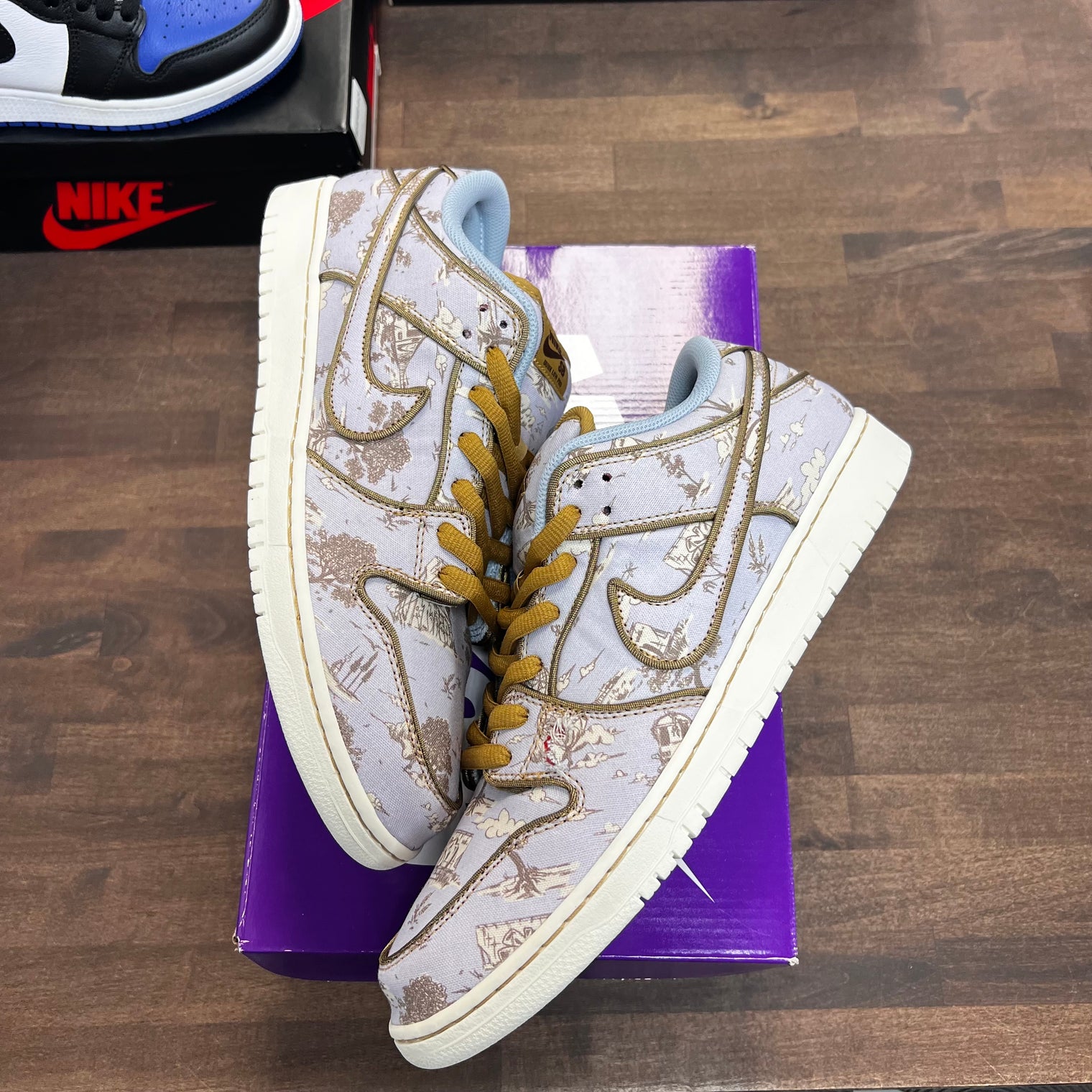 City of Style SB Dunk Low (USED)