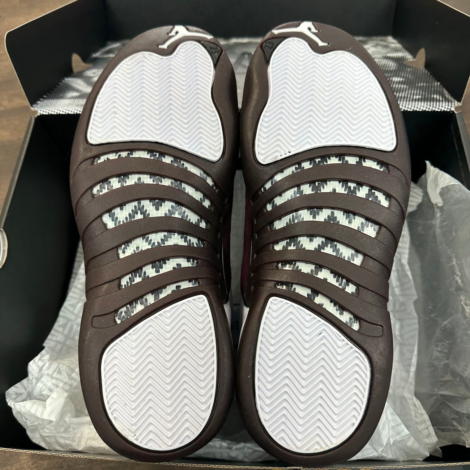 (W) White A Ma Maniere Jordan 12 (USED)