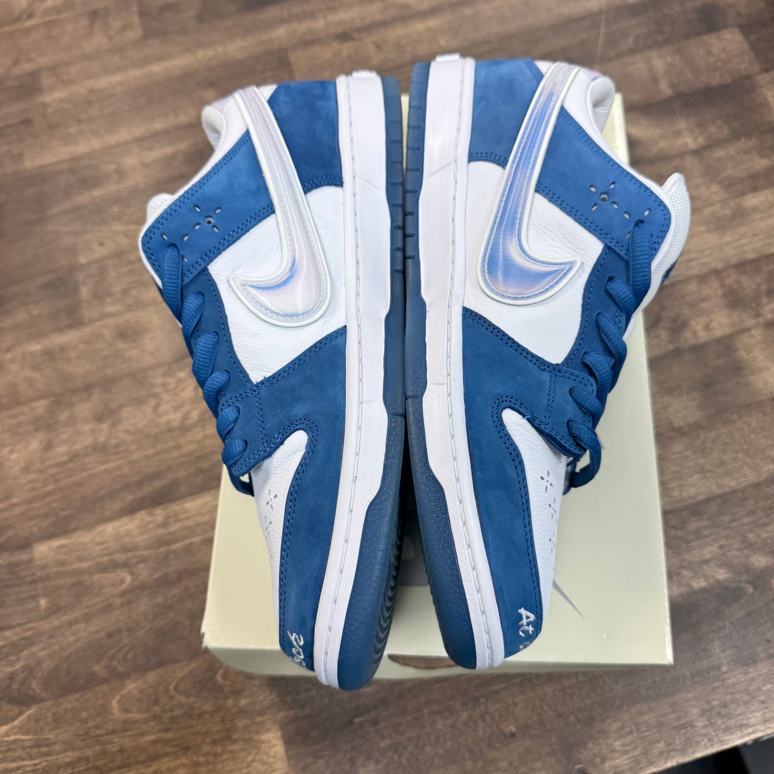 Born and Raised SB Dunk Low (USED)