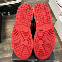 Alternate Bred Jordan 1 Mid (2022) (USED)