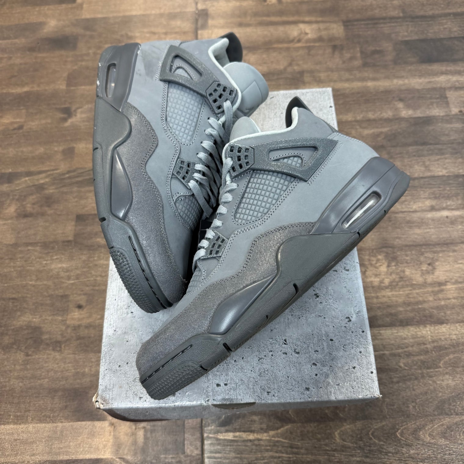 Wet Cement Jordan 4 Retro SE (USED)