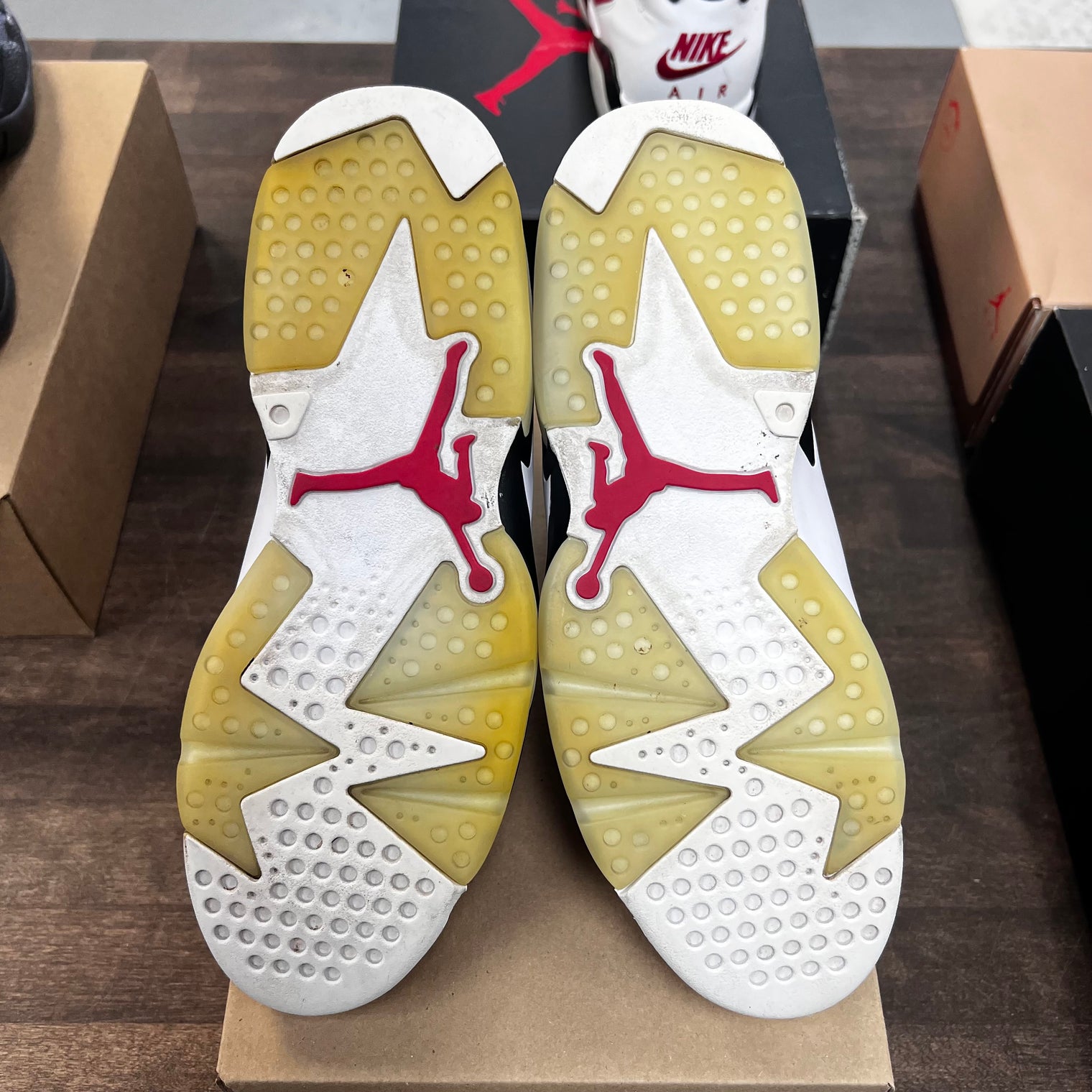 Carmine Jordan 6 (USED, no box)