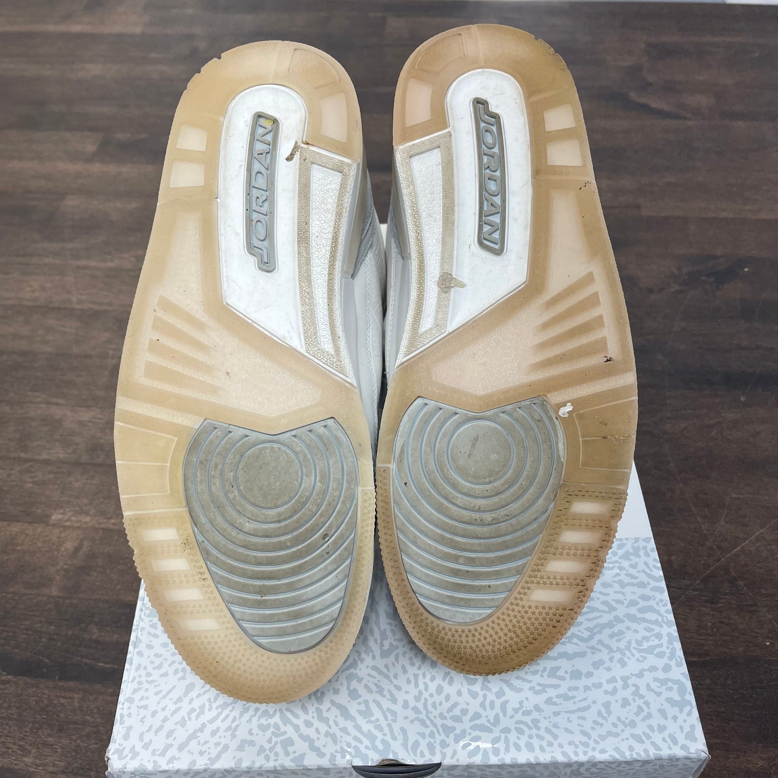 Craft Ivory Jordan 3 (USED)