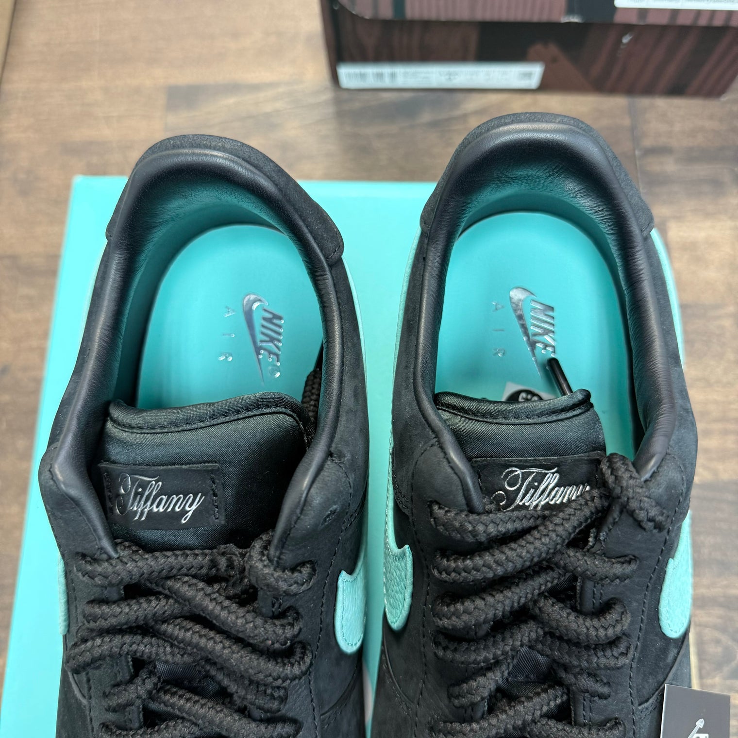 Tiffany & Co. 1837 Nike Air Force 1 (USED)