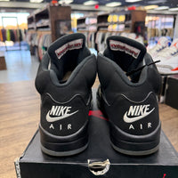 Black Metallic Jordan 5 Retro (2016) (USED)