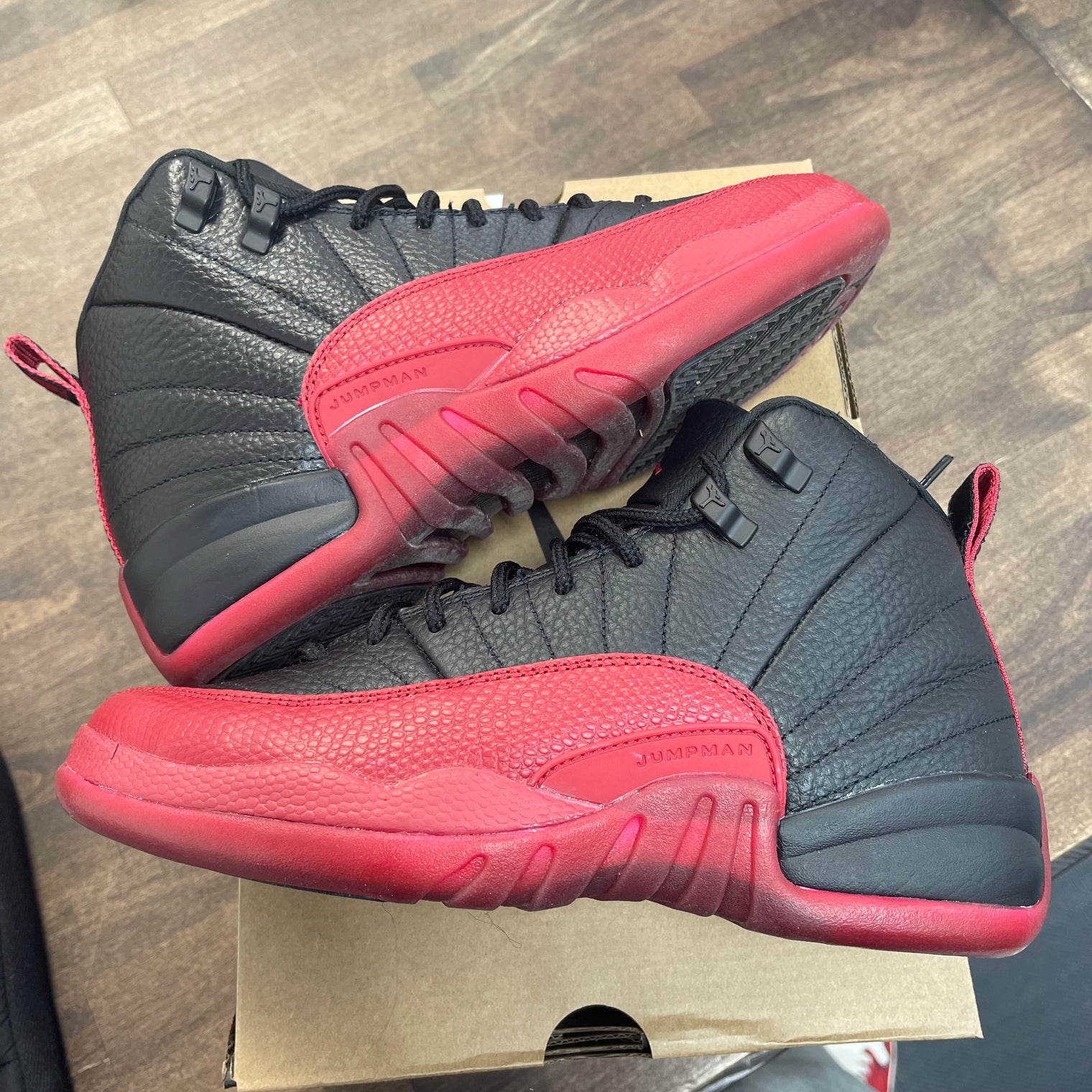 Flu Game Jordan 12 (GS) (USED)