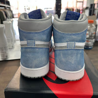 Hyper Royal Jordan 1 High (USED)