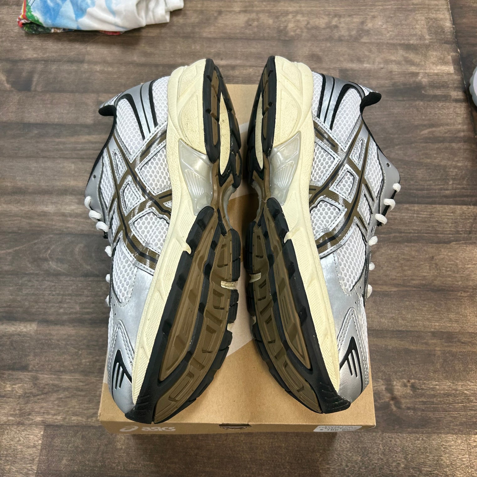 White Clay Canyon Asics Gel-1130 (USED)