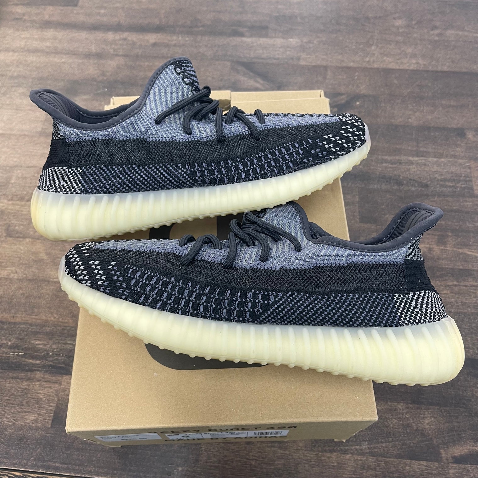 Carbon Yeezy 350 (USED)