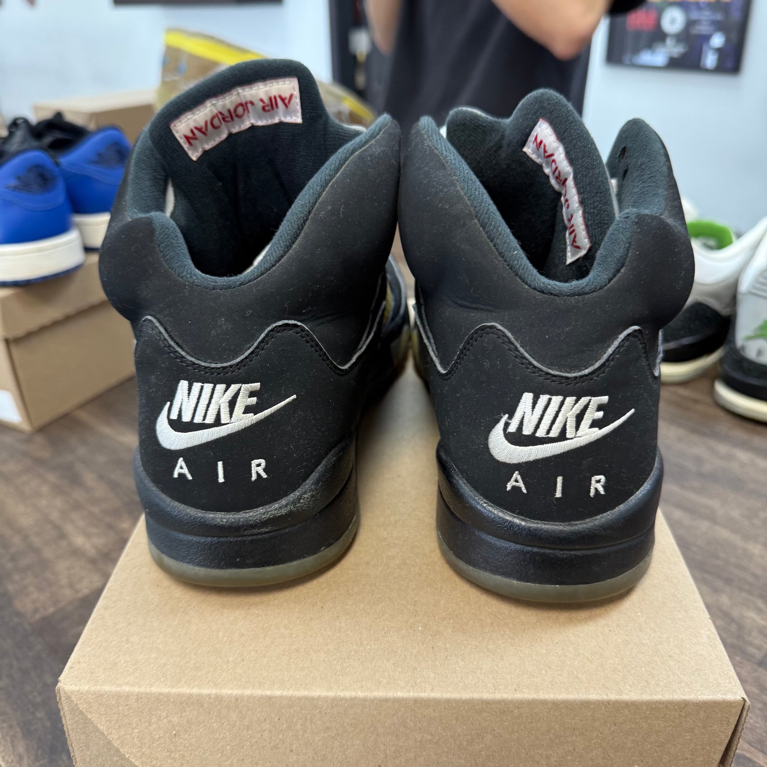 Black Metallic Jordan 5 (2016) (USED, No Box)