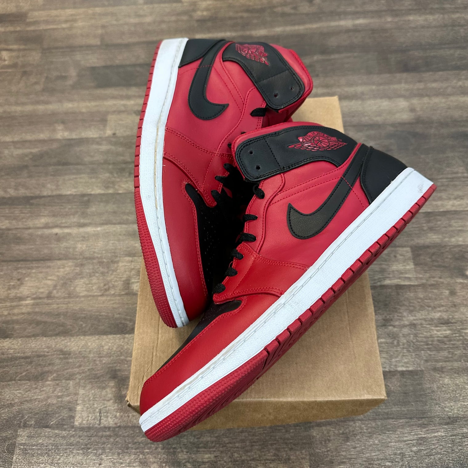 Reverse Bred Jordan 1 Mid (USED, No Box)