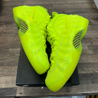 Volt Foamposite Pro (USED)
