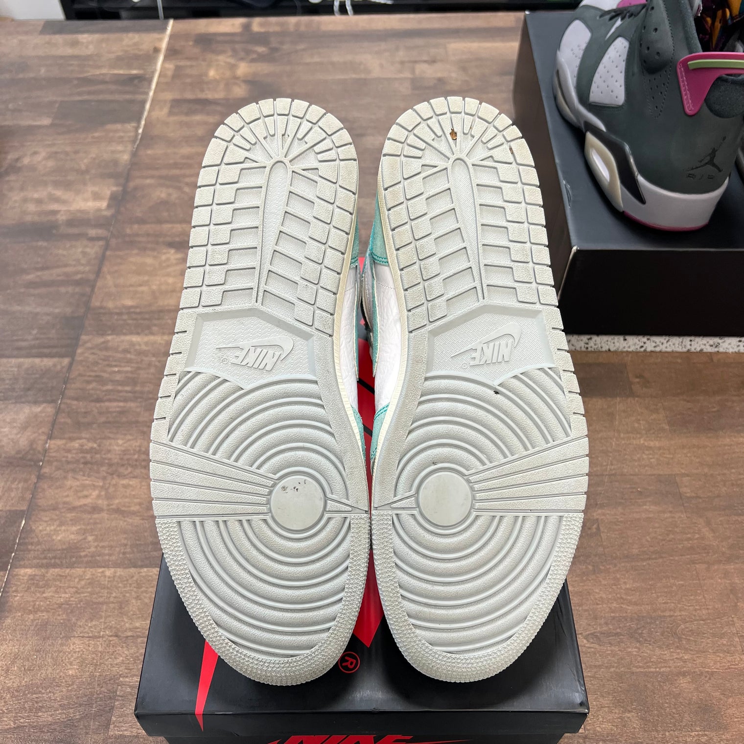 Turbo Green Jordan 1 High (USED)