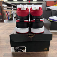 Gym Red Black White Jordan 1 Mid (USED)