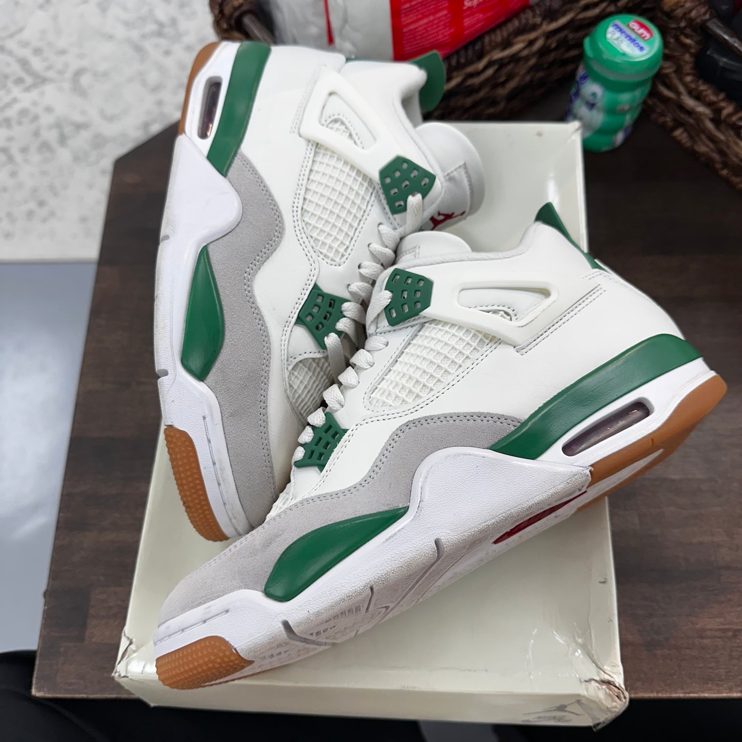 Pine Green Jordan 4 SB (USED)