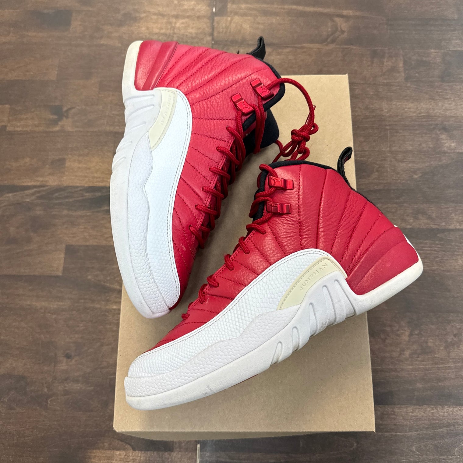 Gym Red Jordan 12 (GS) (USED, no box)