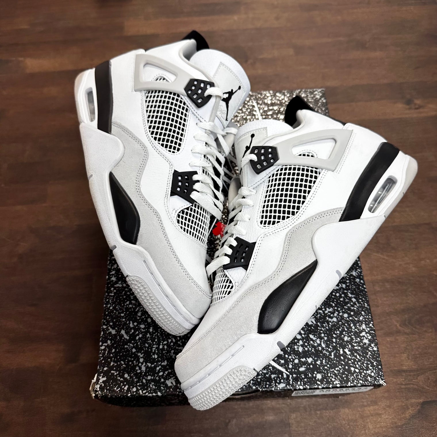 Military Black Jordan 4 (USED)