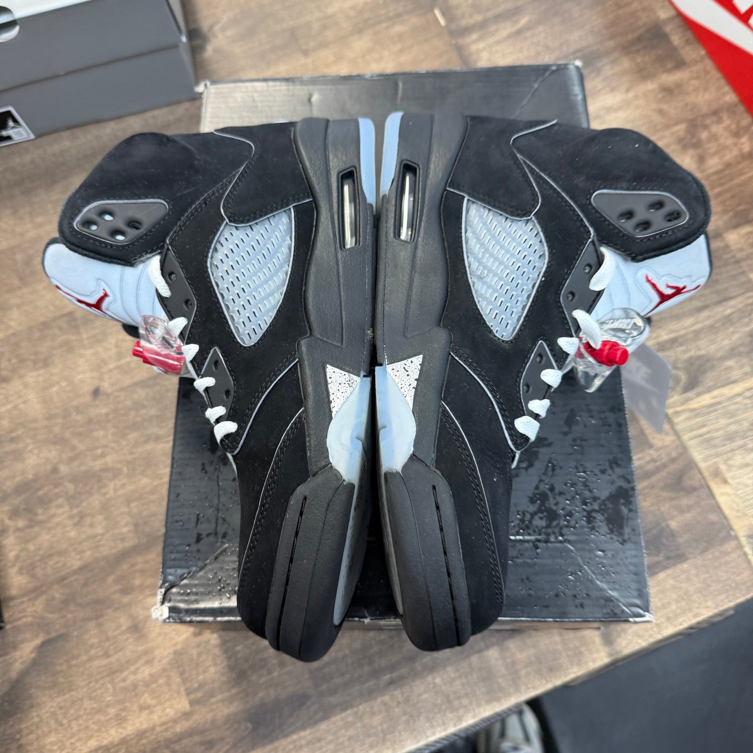 Black Metallic Jordan 5 (2025) (USED)