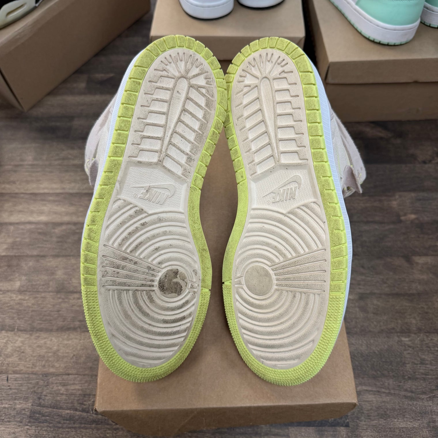 Lemon Twist Jordan 1 Zoom Air CMFT (W) (USED, No Box)