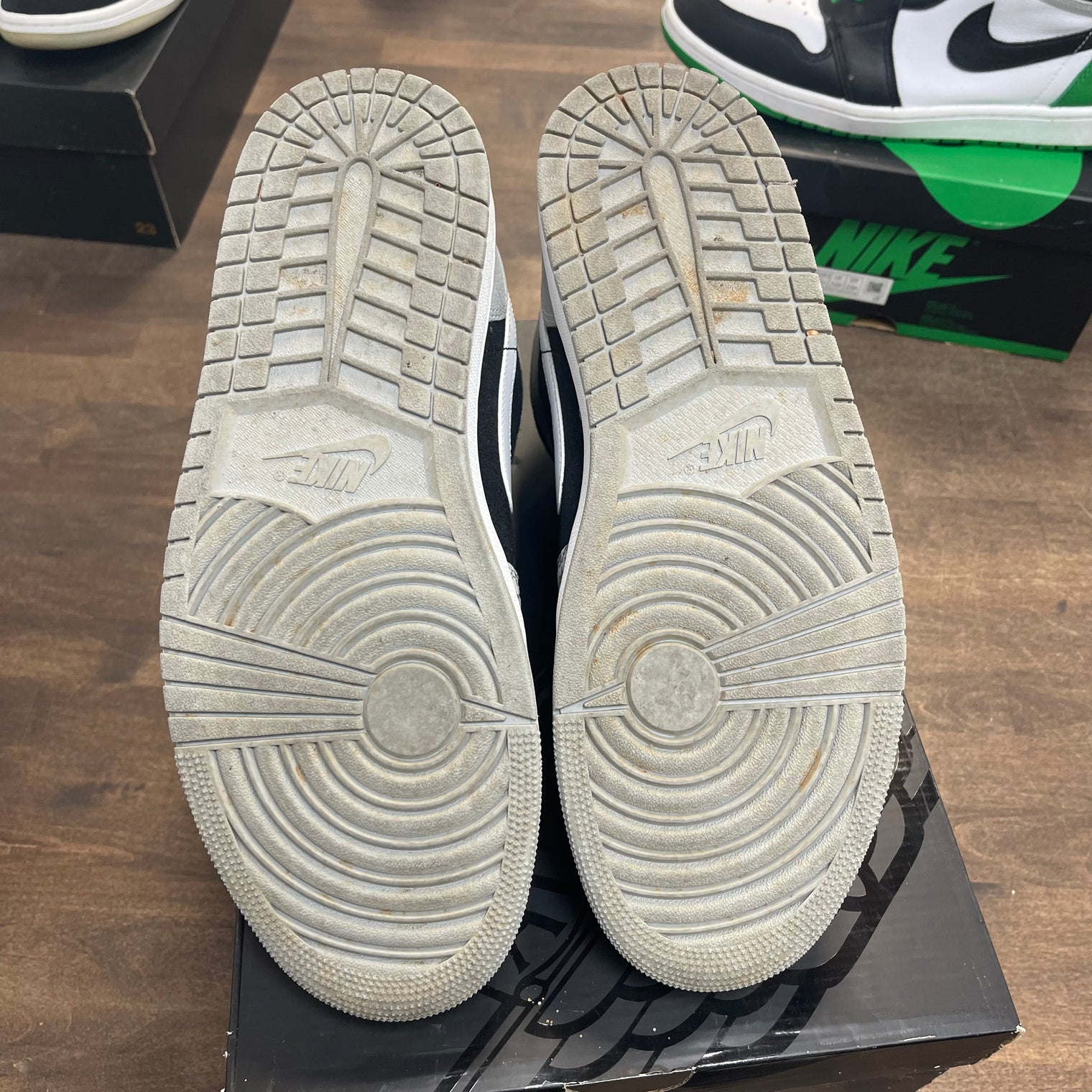 Elephant Print Jordan 1 Mid (USED)