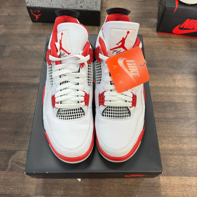 Fire Red Jordan 4 (Lightly Worn)