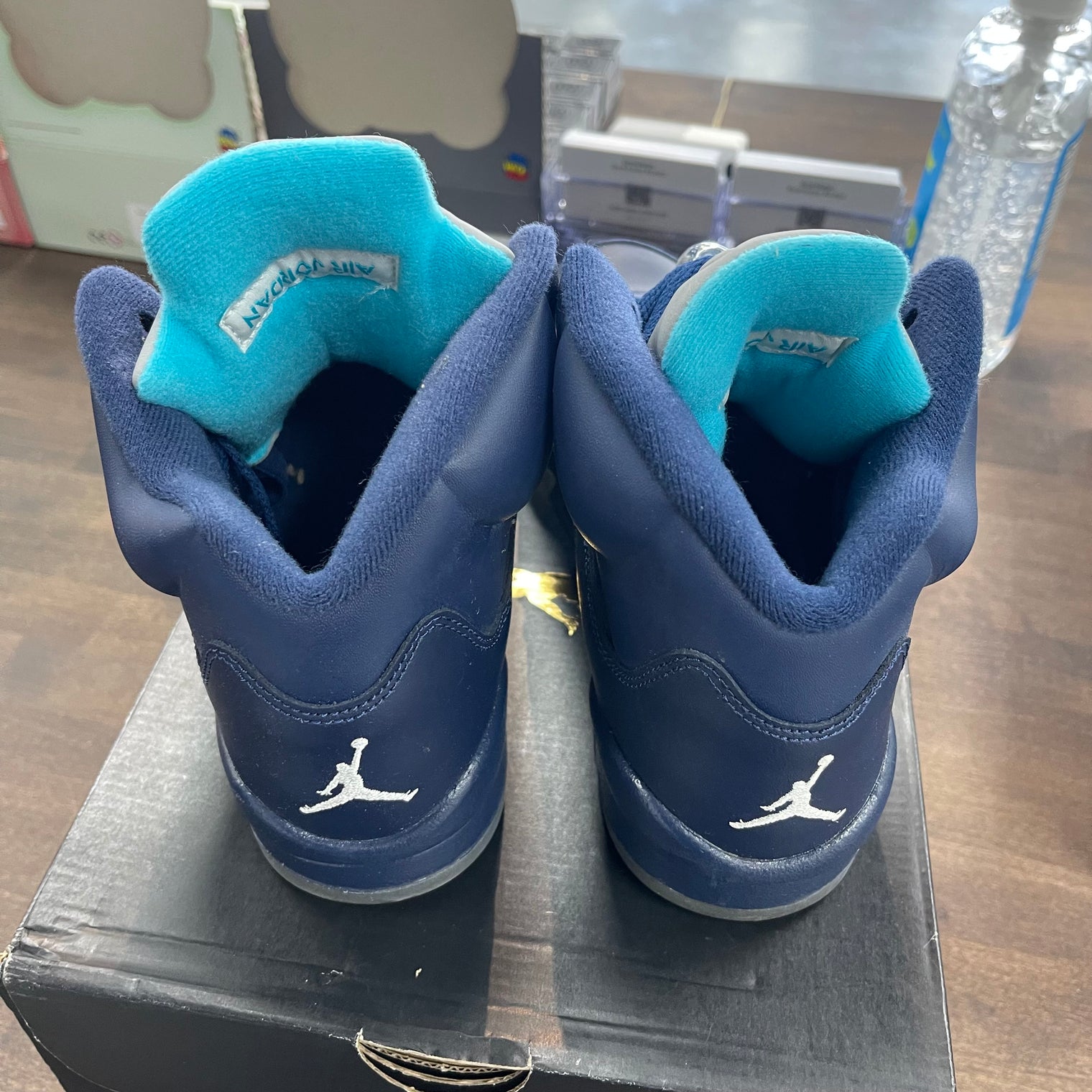 Pre-Grape Jordan 5 (GS) (USED)