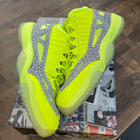 Volt Jordan 11 Low IE (USED)