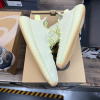 Butter Adidas Yeezy Boost 350 V2 (Lightly Worn)