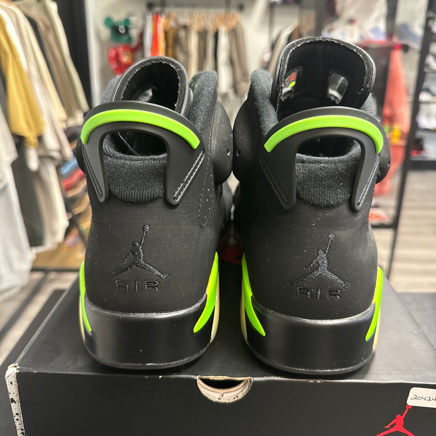 Electric Green Jordan 1 High (USED)