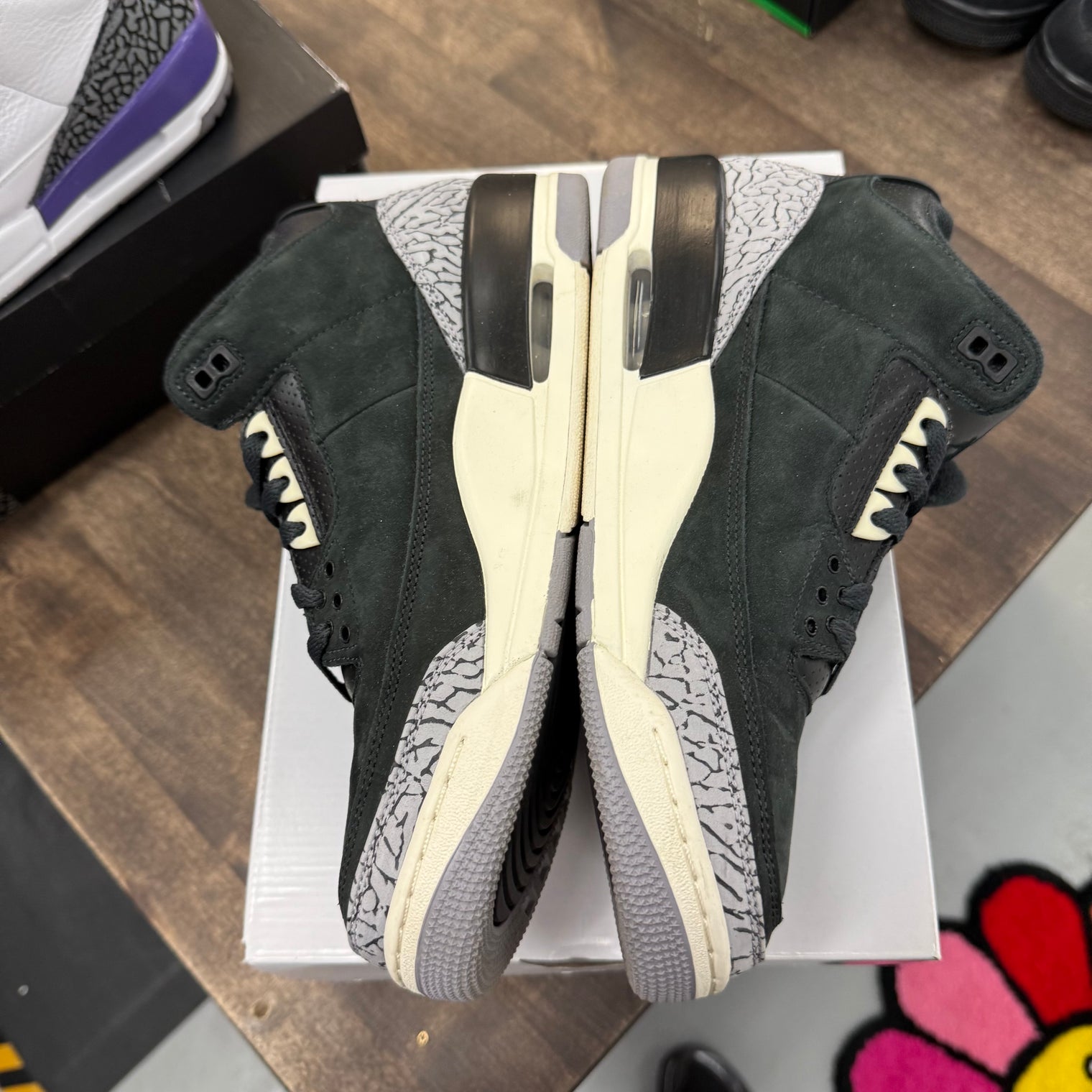 Off Noir Jordan 3 (W) (USED)