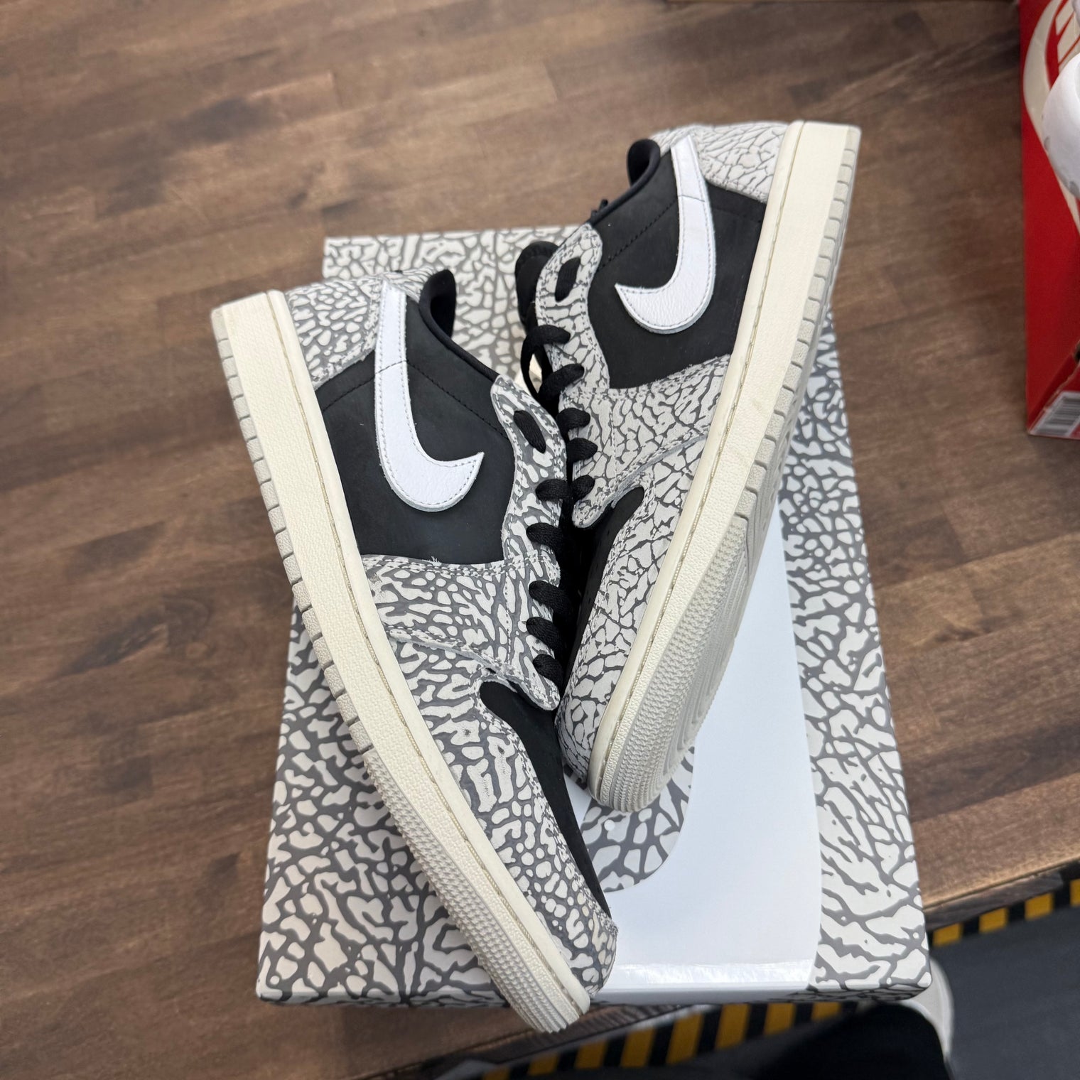Black Cement Jordan 1 Low (USED)