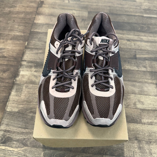 Plum Eclipse Nike Zoom Vomero 5 (Women's) (USED, No Box)